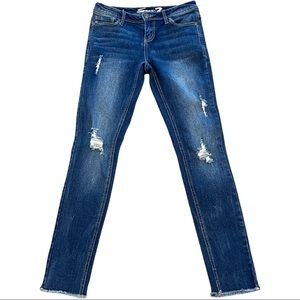 Seven7 Mid Rise Distressed Skinny Ankle Fray Hem Denim Jeans Size 3 EUC
